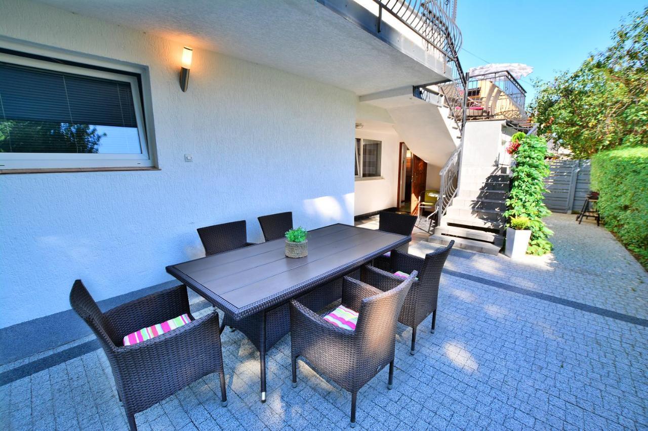 Pokoje Goscinne Muszelka 300 M Do Plazy Großmöllen Exterior foto